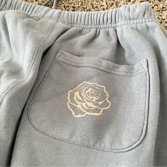 YOUNGLA Young Ambitious Club XXL Light Gray Fleece Joggers - Picture 5 of 5